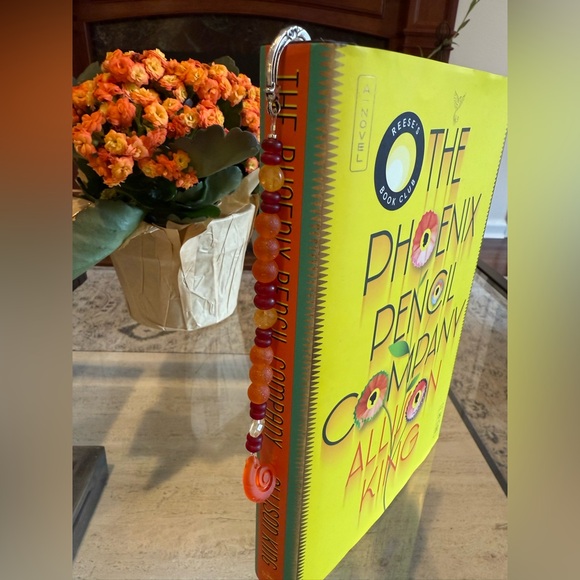 Hand Crafted Silver and Orange Austrian Crystal Beaded Bookmark - Picture 2 of 5